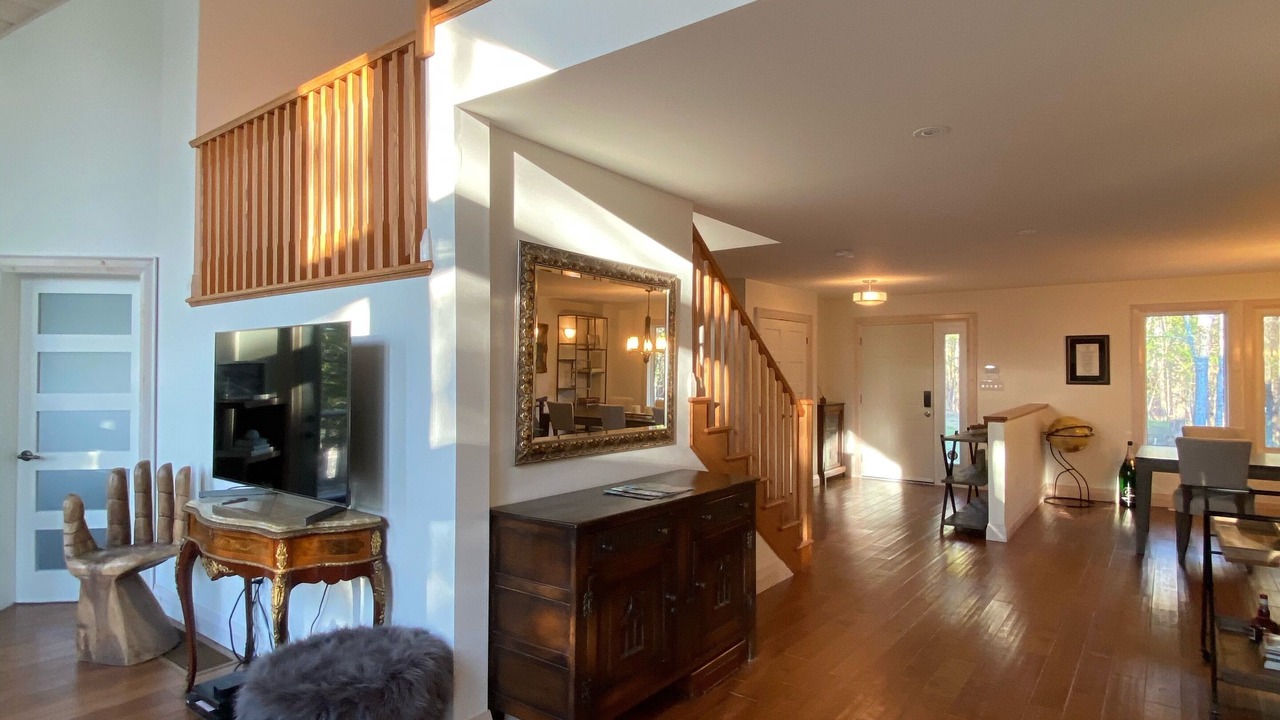Photo of Livingroom in North Kawartha