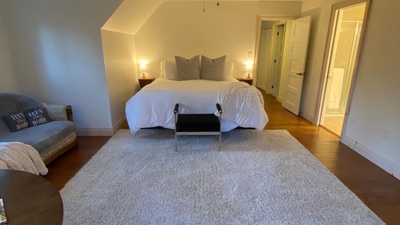 Photo of Bedroom in North Kawartha