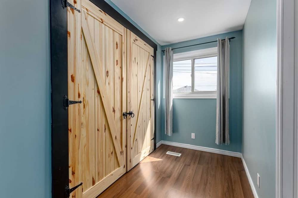 Photo of Bedroom in Durham Region