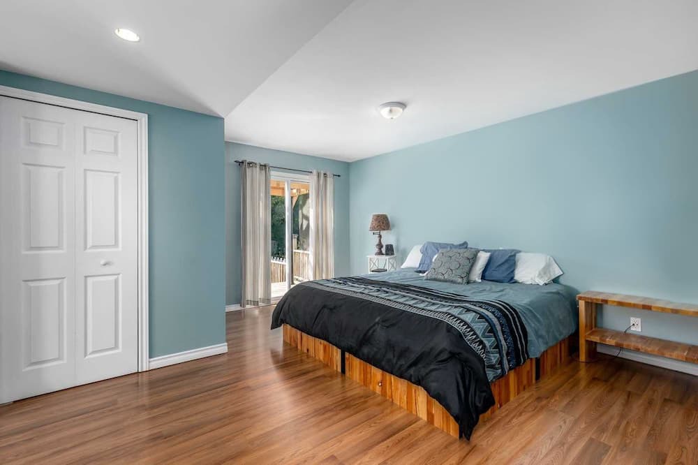 Photo of Bedroom in Durham Region