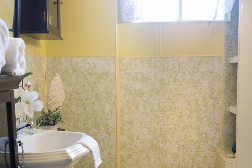 Photo of Bathroom in Smooth Rock Falls