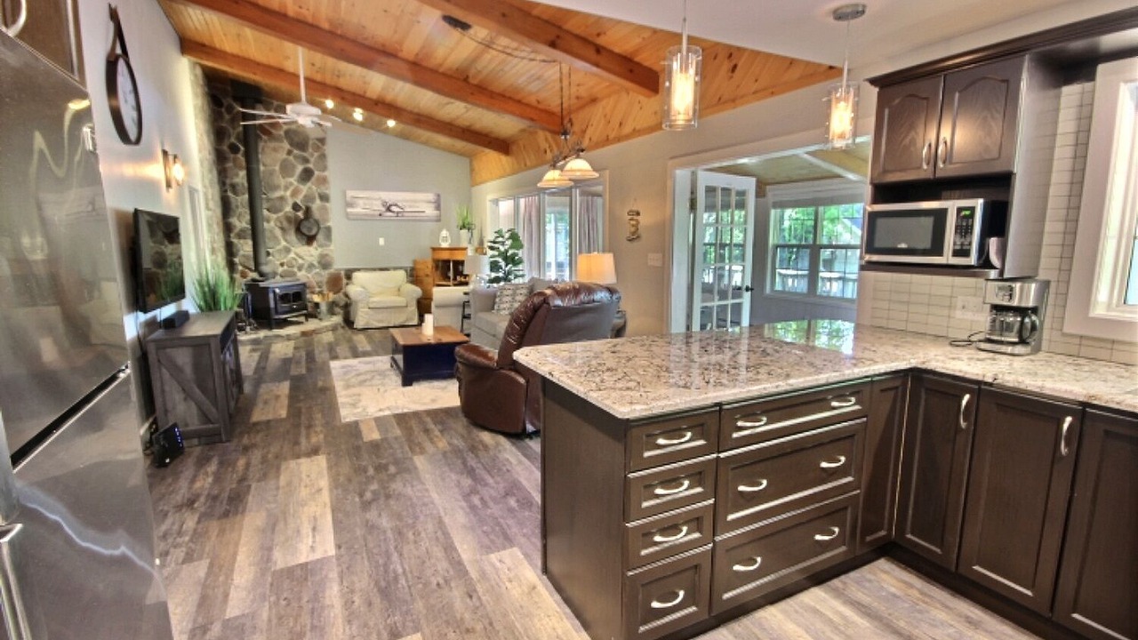 Photo of Kitchen in Bracebridge