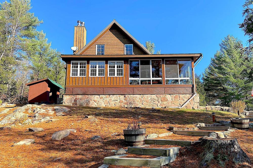 Photo of Outdoor in Central Frontenac