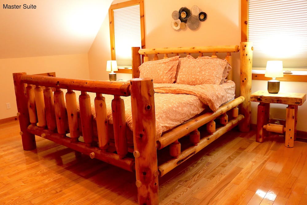 Photo of Bedroom in Central Frontenac