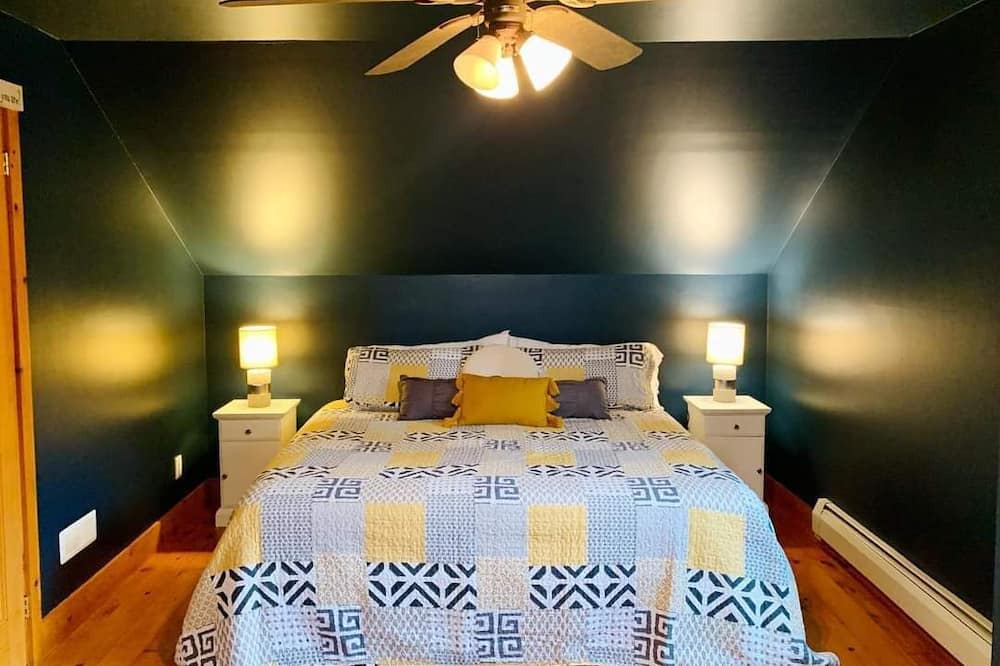 Photo of Bedroom in Manitoulin District