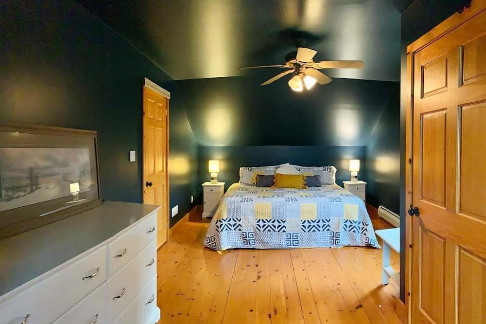 Photo of Bedroom in Manitoulin District