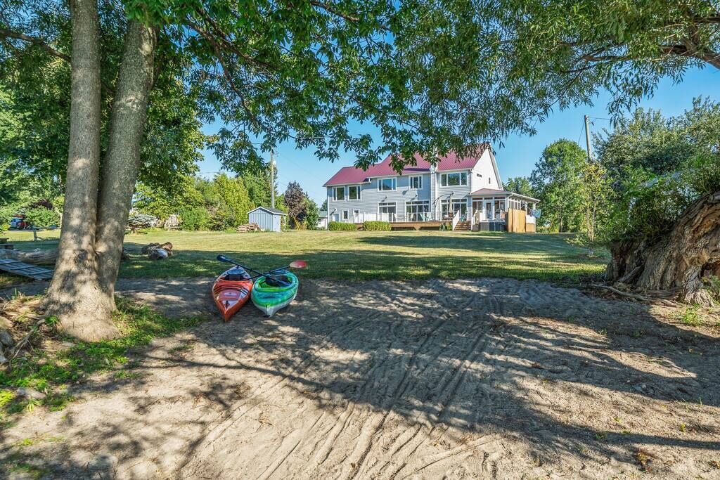 Photo of Outdoor in Milford