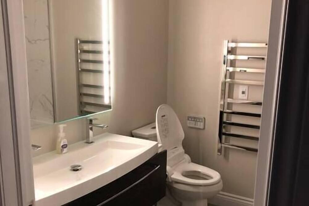 Photo of Bathroom in Algoma District