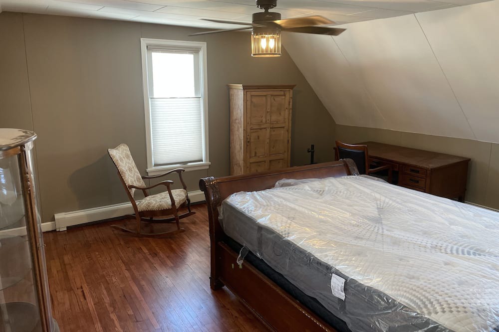Photo of Bedroom in Owatonna
