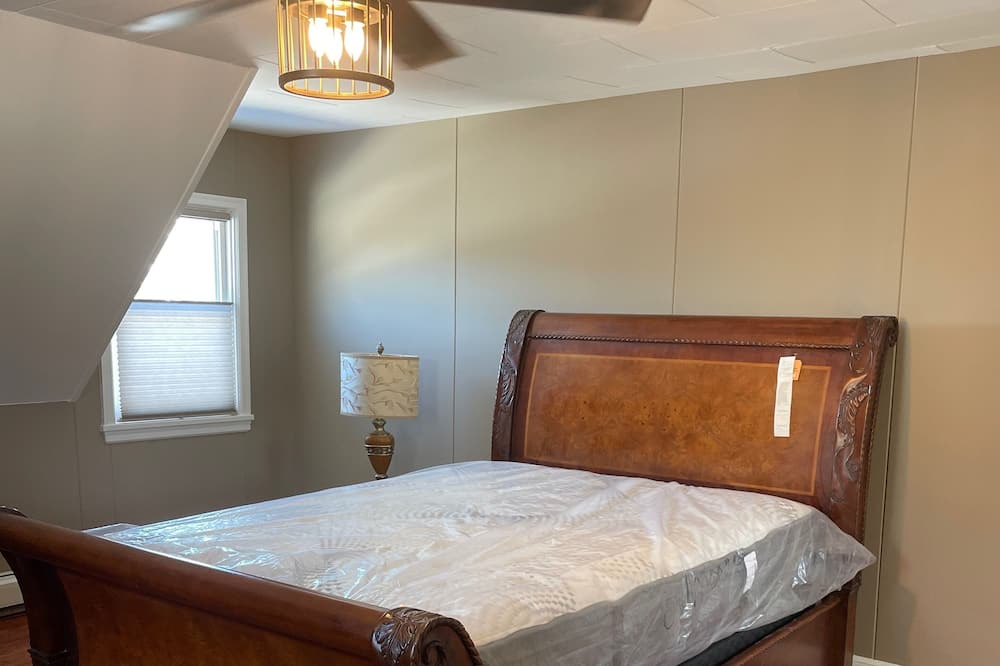Photo of Bedroom in Owatonna