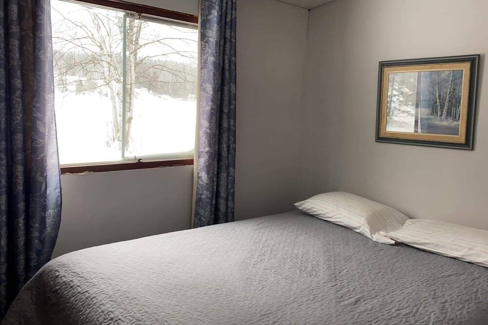 Photo of Bedroom in Timiskaming District