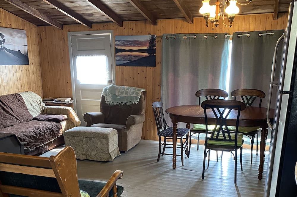 Photo of Livingroom in Timiskaming District
