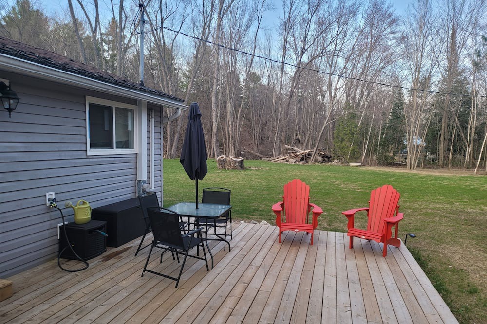 Photo of Patio Balcony in Washago