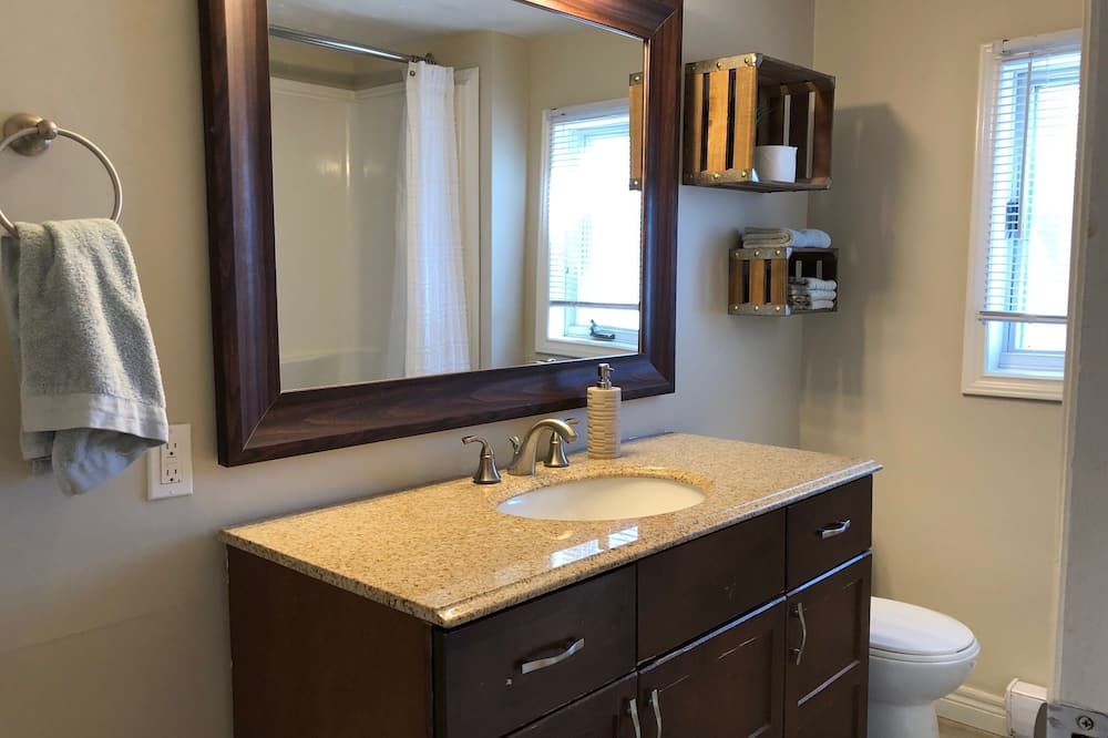 Photo of Bathroom in Orillia