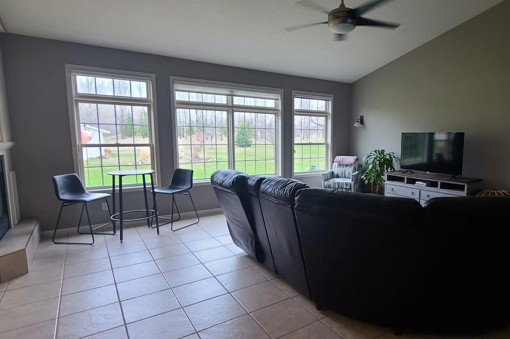 Photo of Livingroom in Starbuck