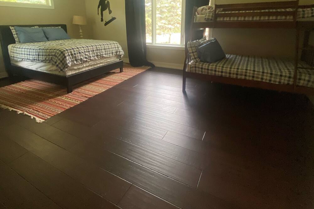 Photo of Bedroom in Excelsior