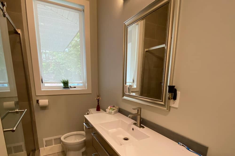 Photo of Bathroom in Excelsior