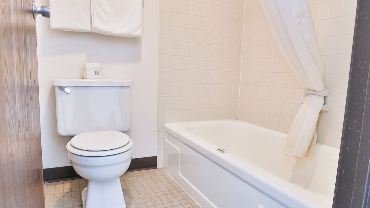 Photo of Bathroom in Pipestone Historic District
