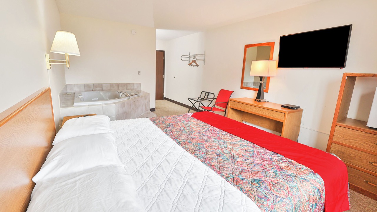 Photo of Bedroom in Pipestone Historic District