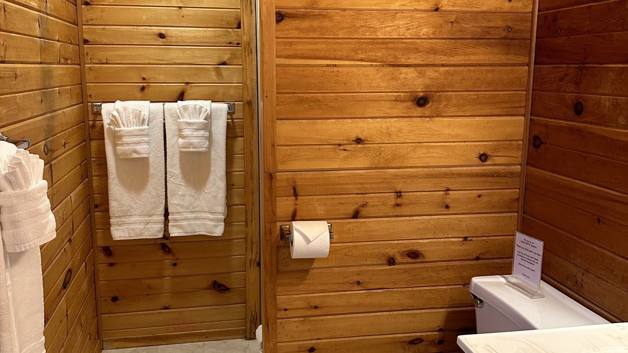 Photo of Bathroom in Manitoulin District