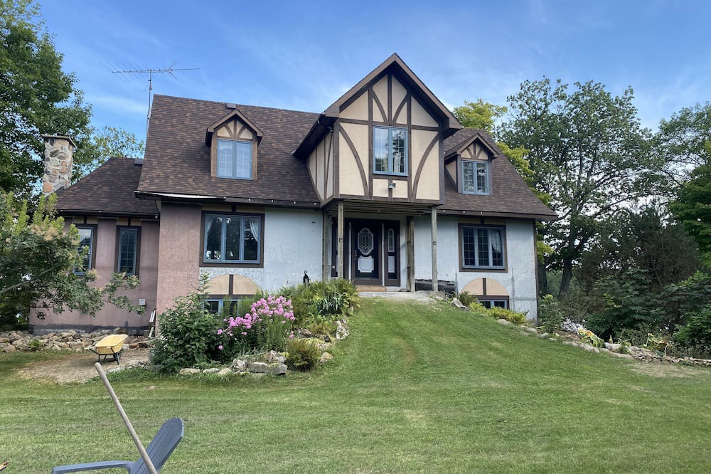 Photo of Outdoor in Frontenac