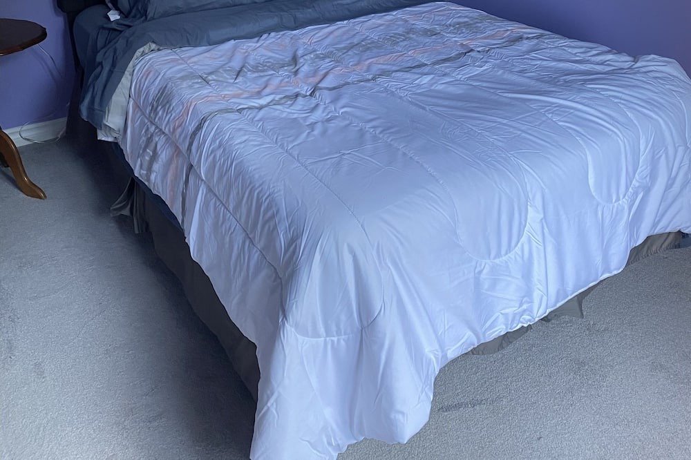 Photo of Bedroom in Frontenac