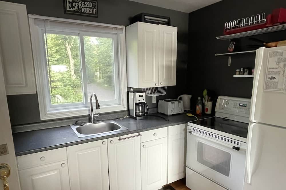 Photo of Kitchen in Dunchurch