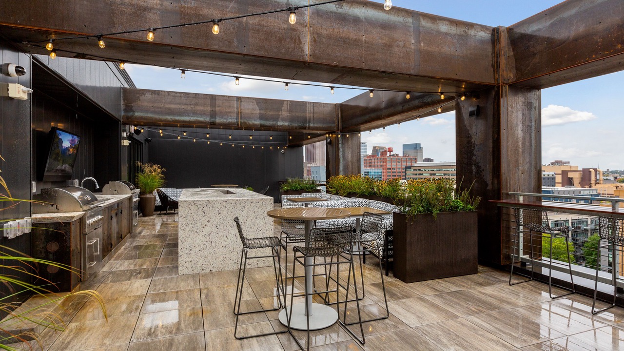 Photo of Outdoor in Warehouse District