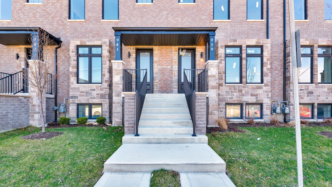 Photo of Buildings in Walkerville