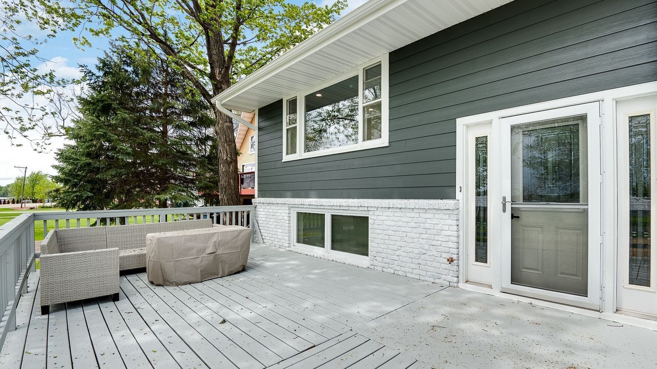 Photo of Patio Balcony in Forest Lake