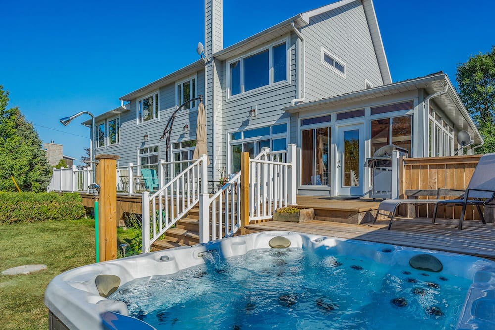 Photo of Outdoor in Milford