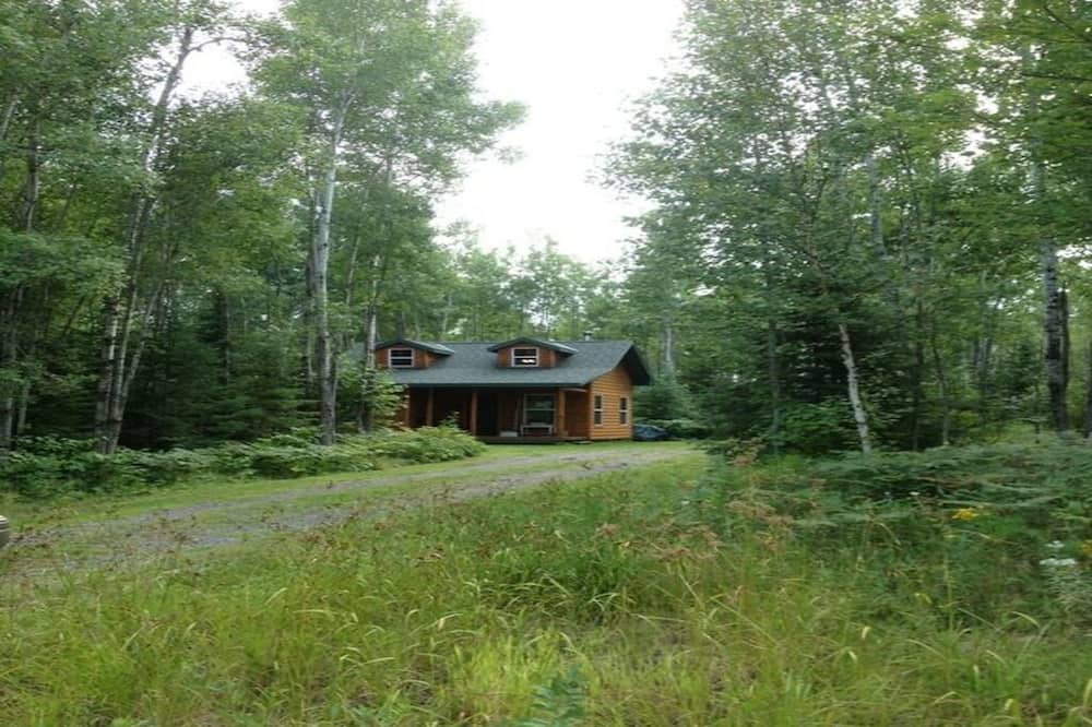 Photo of Outdoor in Melrude
