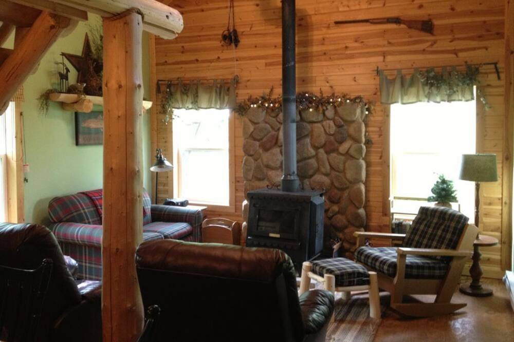 Photo of Livingroom in Melrude