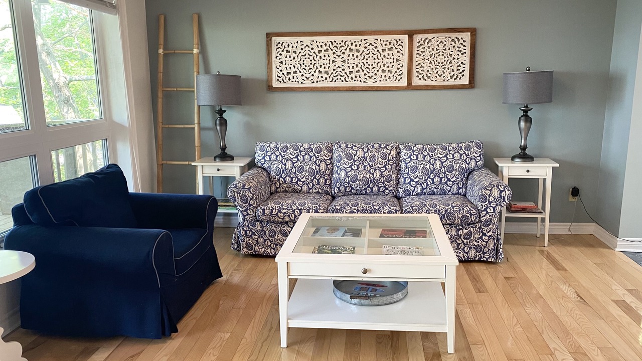Photo of Livingroom in Tiny