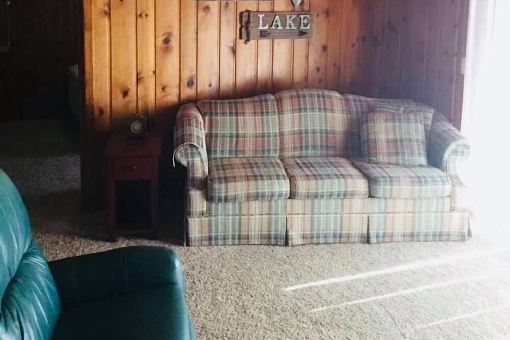 Photo of Bedroom in Girard