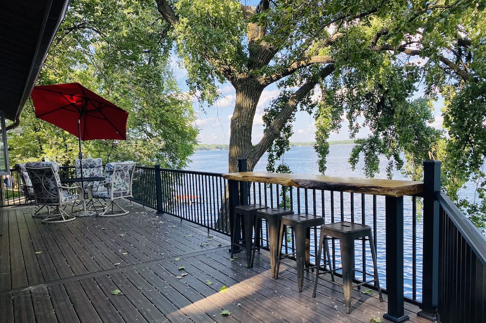 Photo of Outdoor in Girard