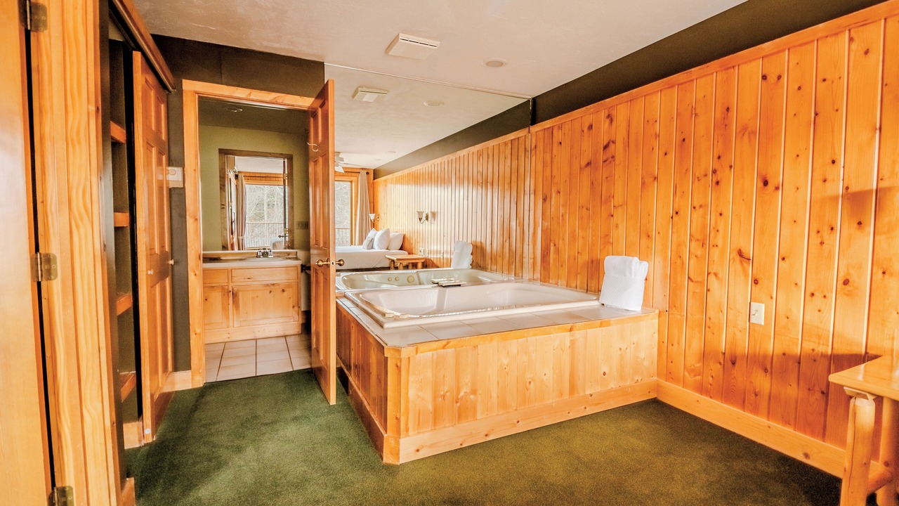 Photo of Bathroom in Two Harbors