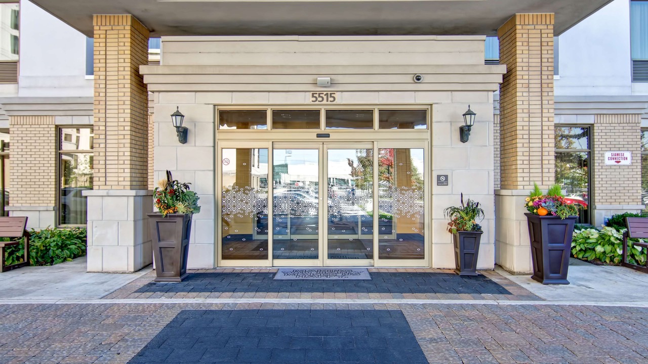 Photo of Outdoor in Airport Corporate