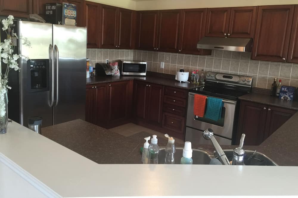 Photo of Others in Meadowvale Village