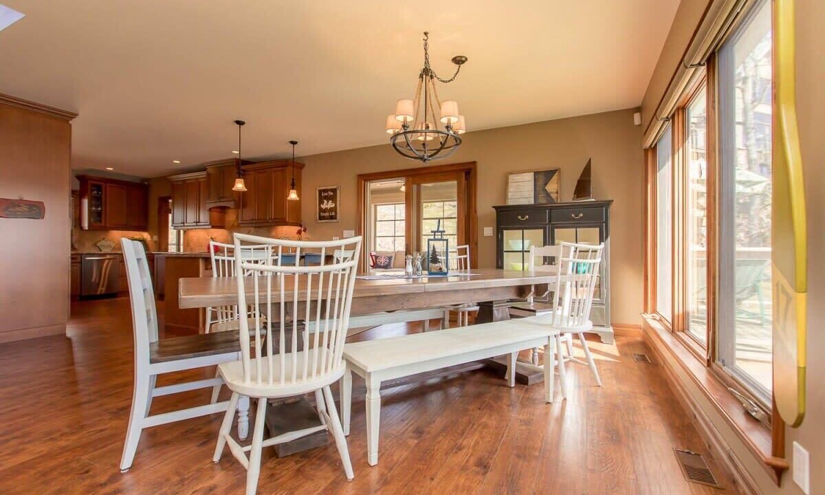 Photo of Kitchen in Georgian Bay