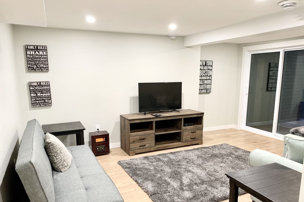 Photo of Livingroom in Sudbury
