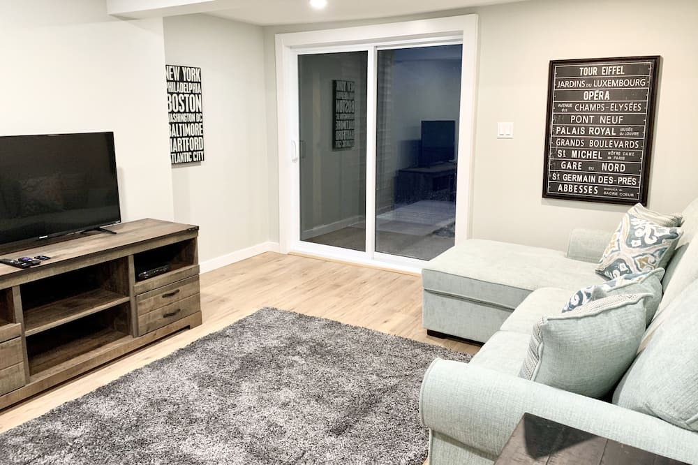 Photo of Livingroom in Sudbury