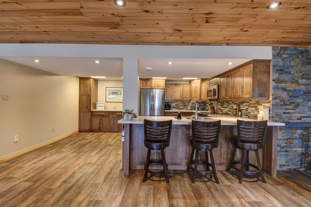 Photo of Kitchen in South Algonquin