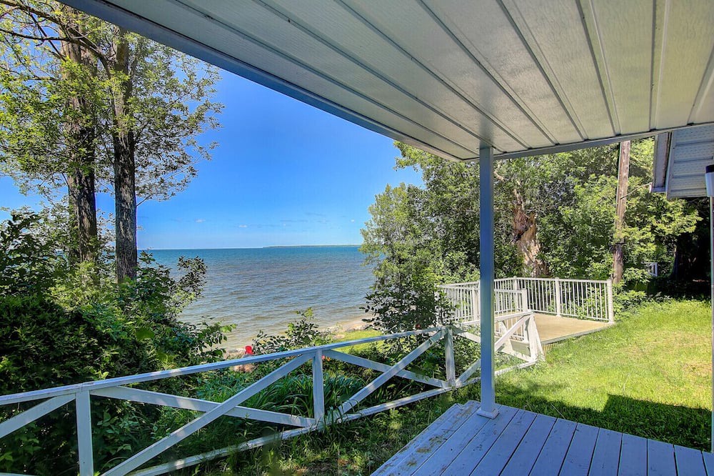Photo of Patio Balcony in Georgina
