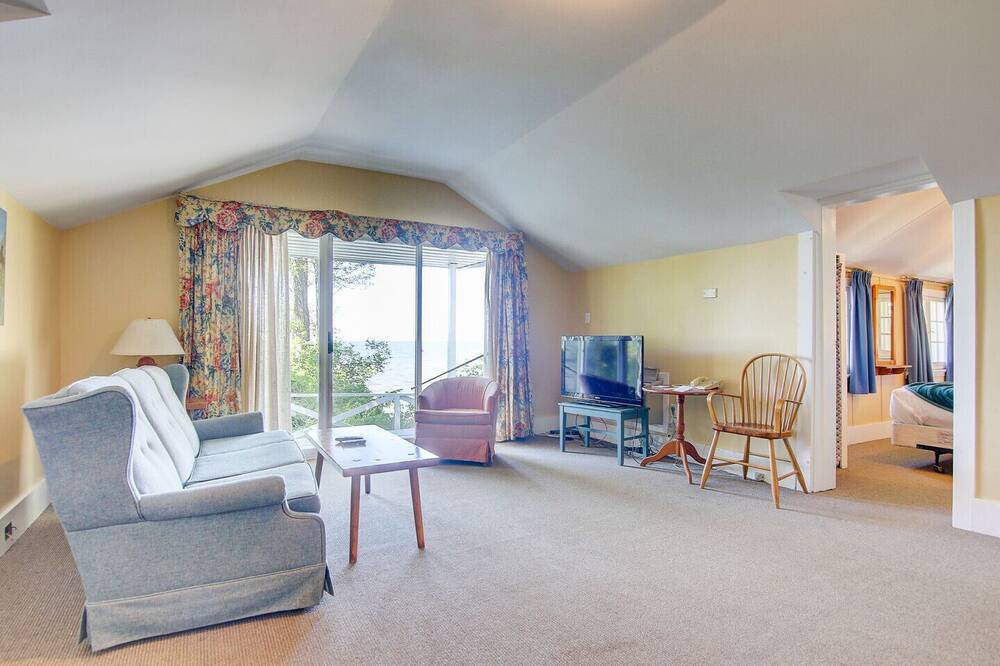 Photo of Livingroom in Georgina
