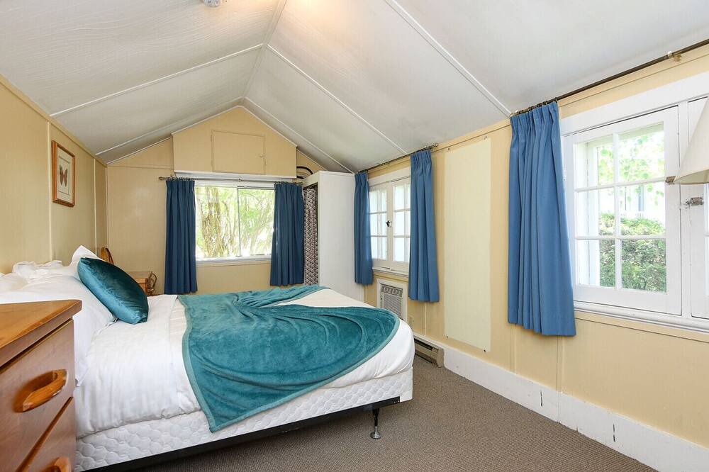 Photo of Bedroom in Georgina