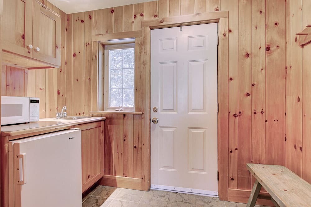 Photo of Kitchen in Georgina