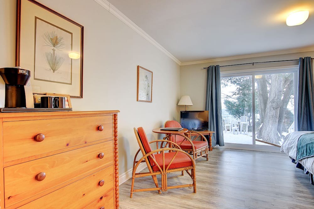 Photo of Livingroom in Georgina