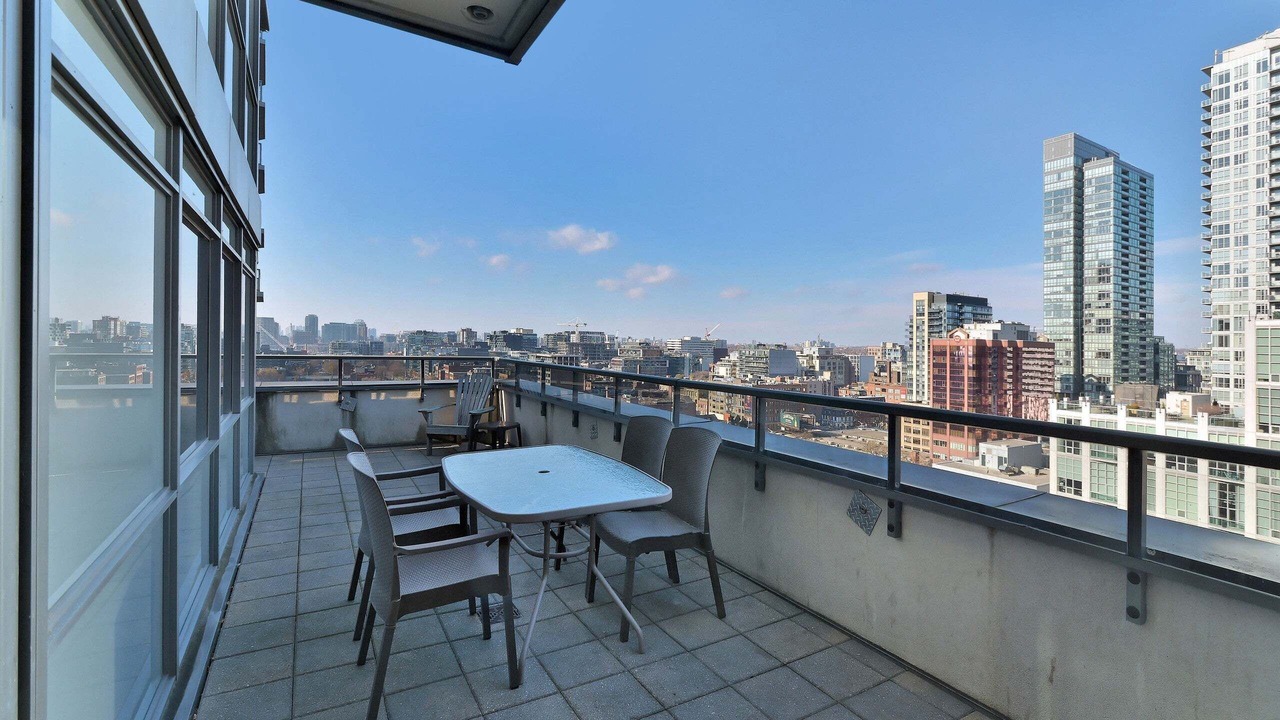Photo of Outdoor in Toronto Entertainment District