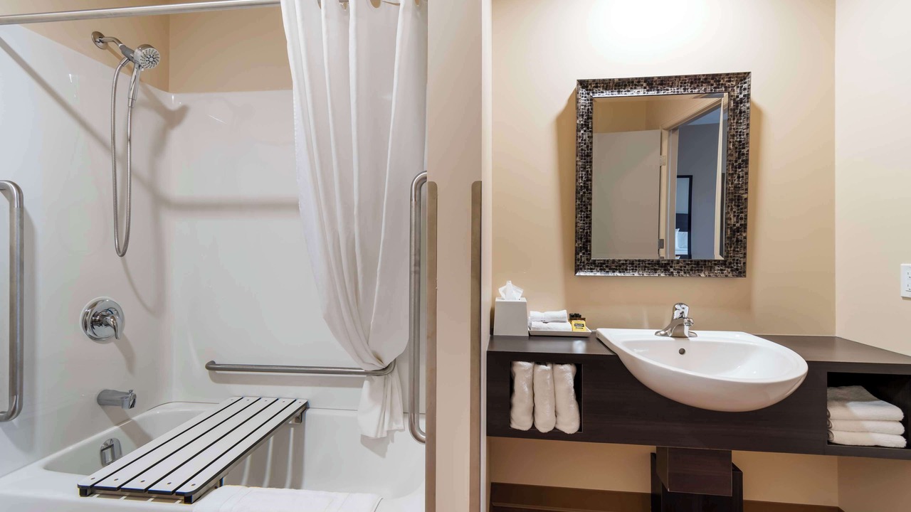Photo of Bathroom in Hearst